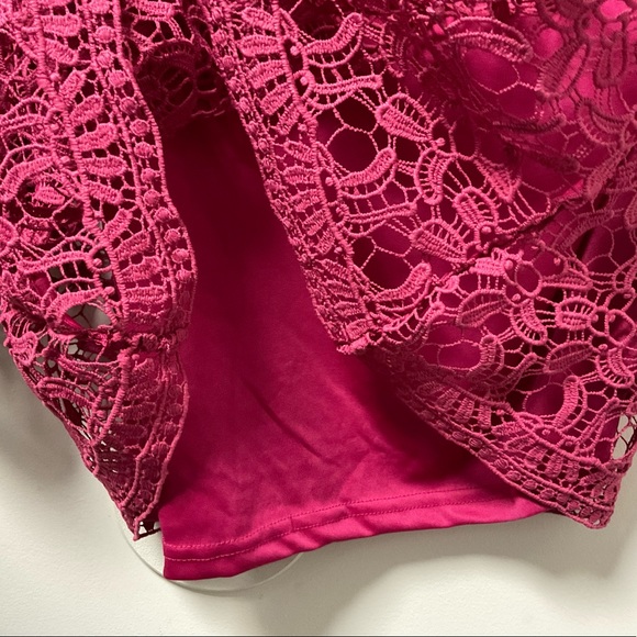 Gorgeous Brilliant Pink Floral Lace Anthony Richards Top! - Picture 7 of 13